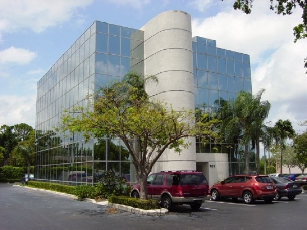 Office for Lease - 701 E Commercial Blvd, Oakland Park FL