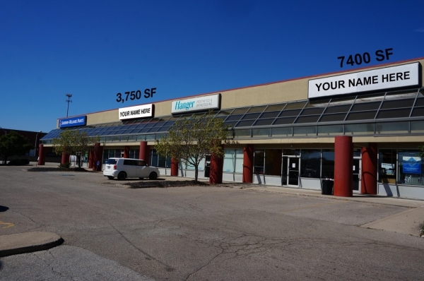 Shopping Center for Lease - 8170-8178 Beechmont, Cincinnati OH