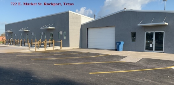 Retail for Lease - 722 E Market St #B, Rockport TX