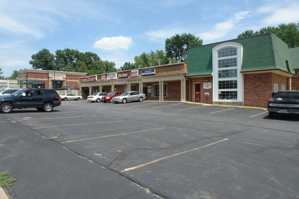 Retail for Lease - 2326 S. Brentwood Blvd, Brentwood MO