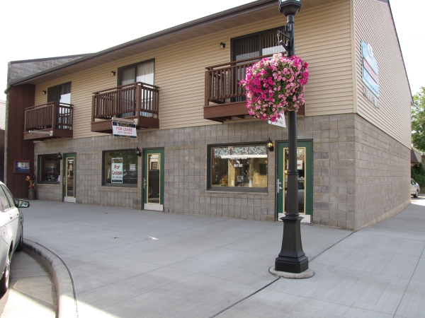 Retail for Lease - 780 Main St, Baldwin WI