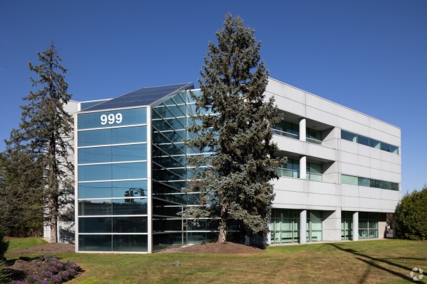 Office for Lease - 999 Riverview Drive, Totowa NJ