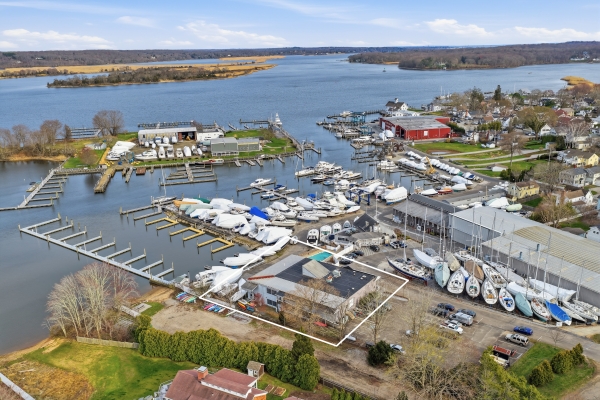 Office for Lease - 35 Pratt Street, Essex CT