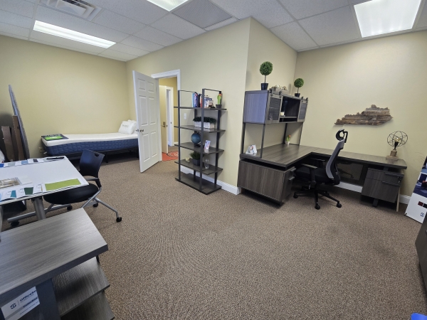 Office for Lease - 13011 West US HWY 42, Prospect KY