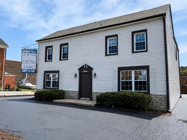 Office for Lease - 14346 Manchester Rd, Manchester MO