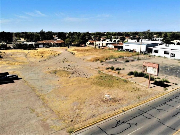 Listing Image #1 - Land for sale at 1608 Indian Wells RD, Alamogordo NM 88310