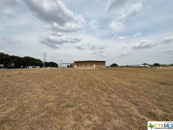 Listing Image #1 - Others for sale at 2600 Church Street, Gonzales TX 78629