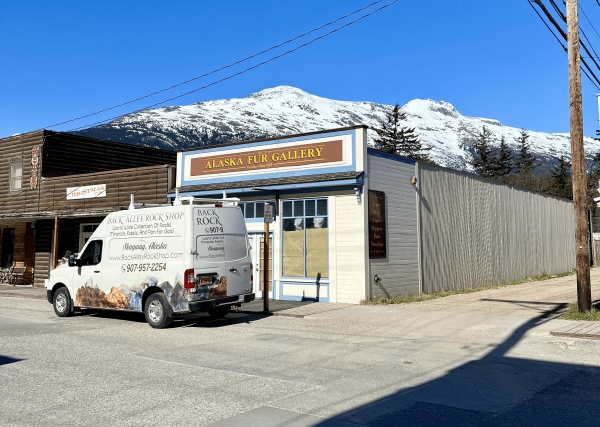 Retail for Sale - 435 Broadway Street, Skagway AK