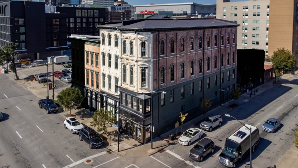 Retail for Sale - 101 &amp; 103 West Market Street, Louisville KY