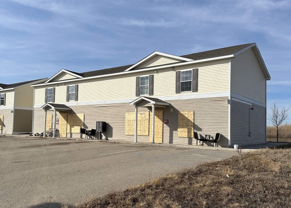 Multi-family for Sale - 6421 13 Mile Center Rd NW, Williston, ND, USA, Williston ND