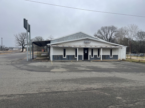 Retail for Sale - 121 E. Main, Garrison TX