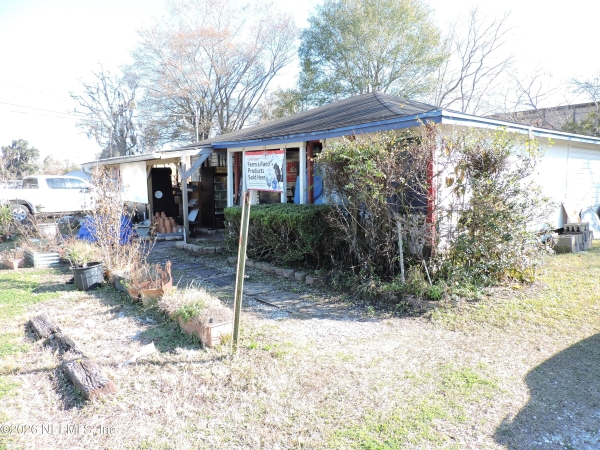 Retail for Sale - 535 College Drive, Middleburg FL