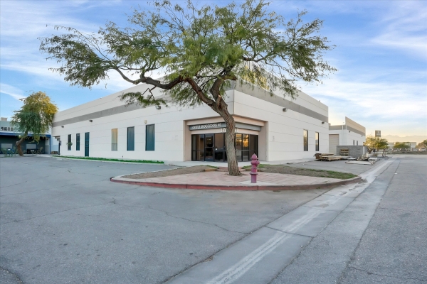 Industrial for Sale - 3748 Civic Center Dr, North Las Vegas NV